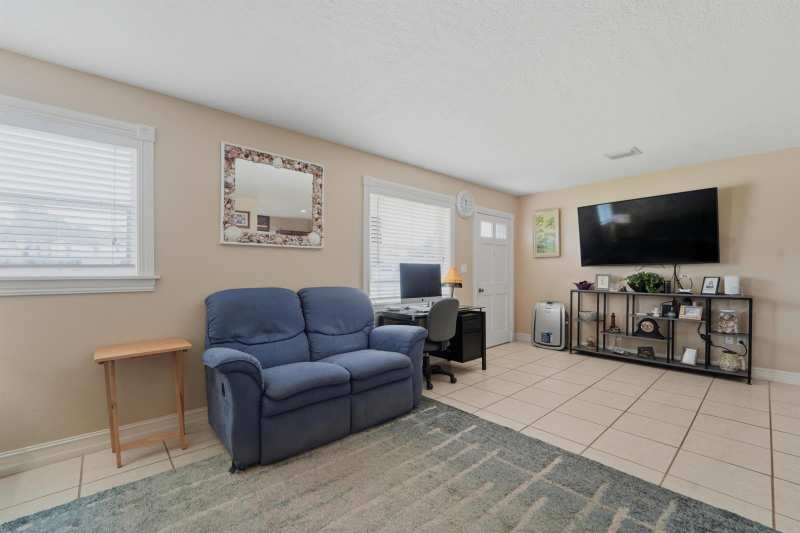 225 RIVER TERRACE Drive, Jupiter FL 33469