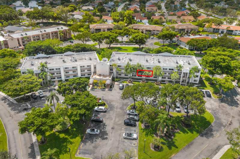 10837 W CLAIRMONT Circle # 208, Tamarac FL 33321