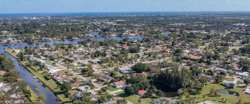 2886 Northside Drive, Lantana FL 33462