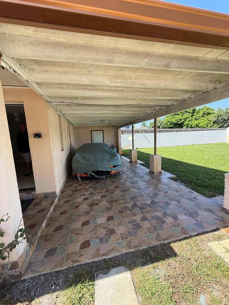302 WALKER Avenue, FL 33463