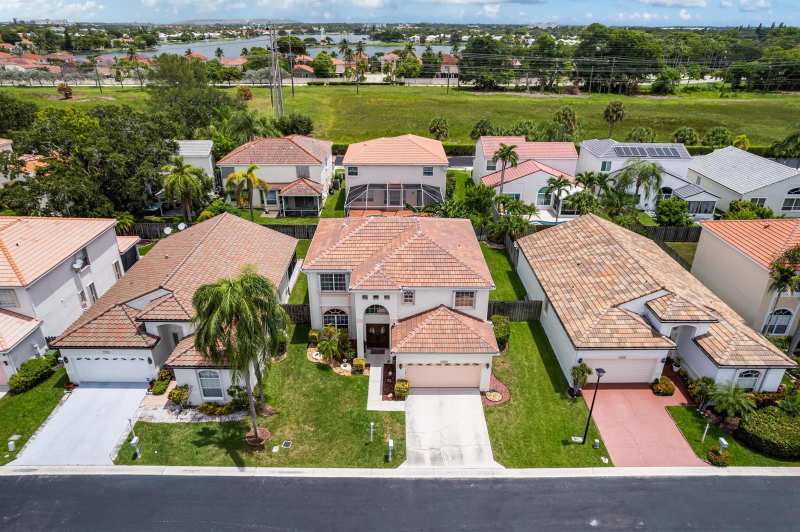 3090 BAYBERRY Way, Margate FL 33063