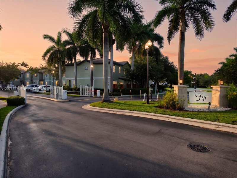 132 SE 28th Pl # 7, Homestead FL 33033