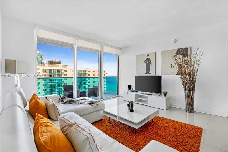 4001 S Ocean Dr # 15P, Hollywood FL 33019