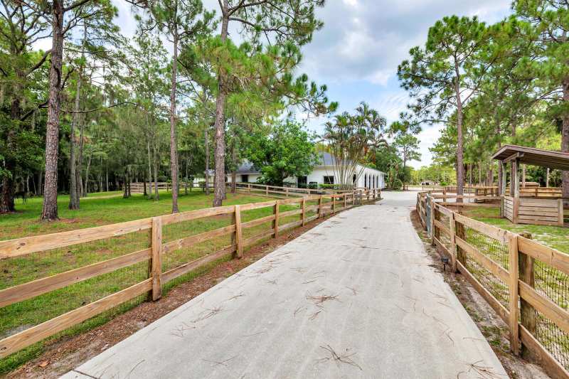 14024 Wind Flower Drive, Palm Beach Gardens FL 33418