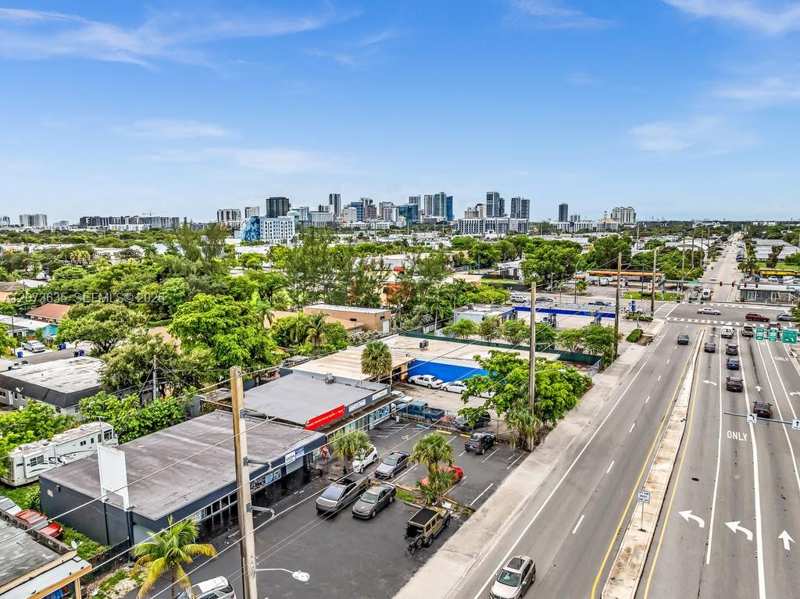 1026 NW 9th Ave, Fort Lauderdale FL 33311