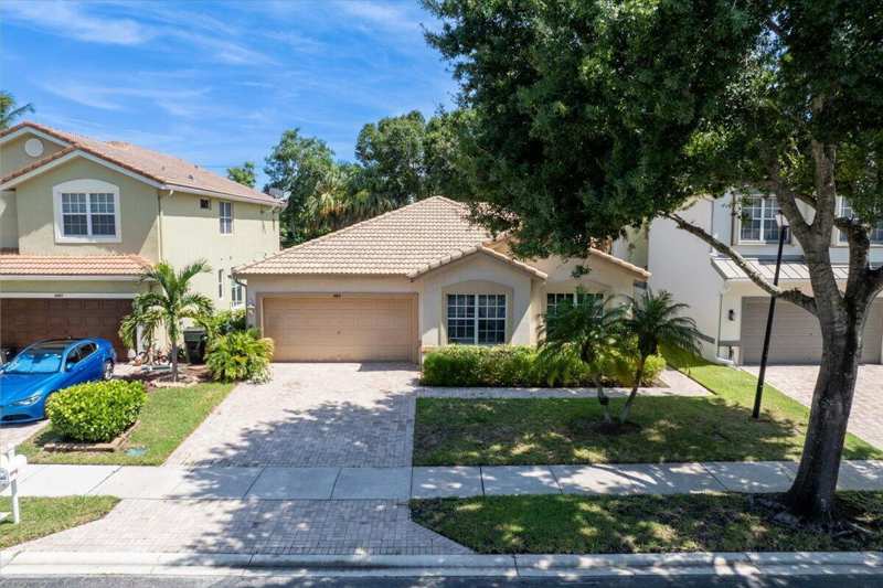 4841 N CLASSICAL Boulevard, Delray Beach FL 33445