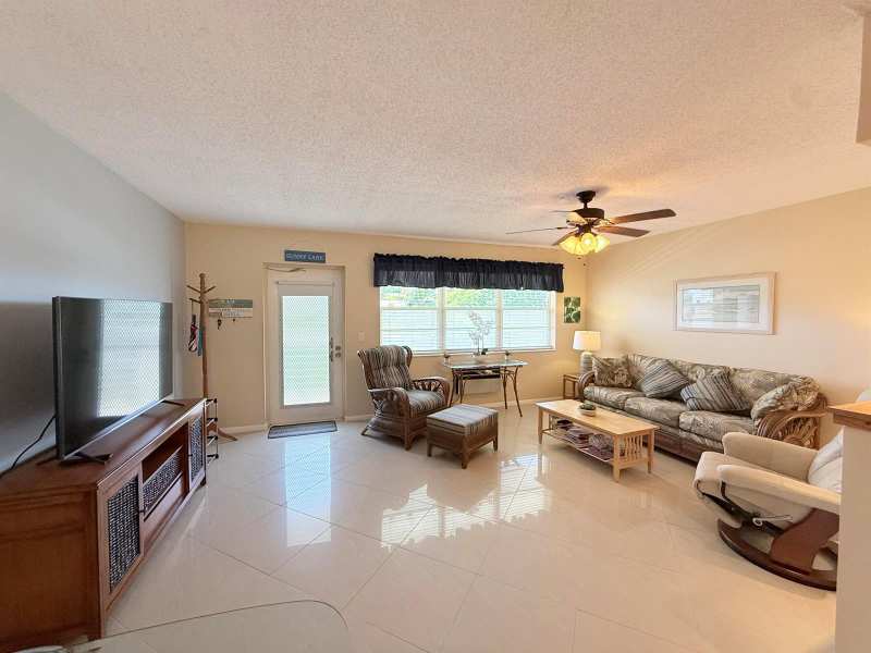 22 Markham A, Deerfield Beach FL 33442