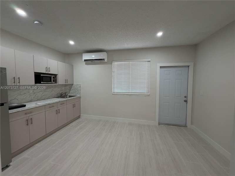10921 SW 144 Av # 1, Miami FL 33186