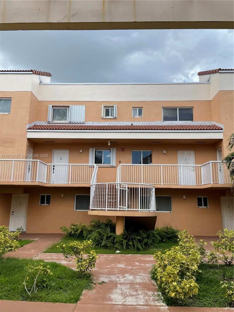 14911 SW 80th St # 203, Miami FL 33193