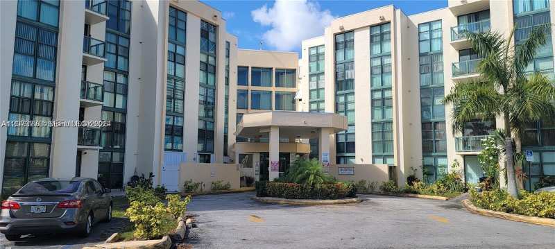 2075 SW 122nd Ave # 117, Miami FL 33175