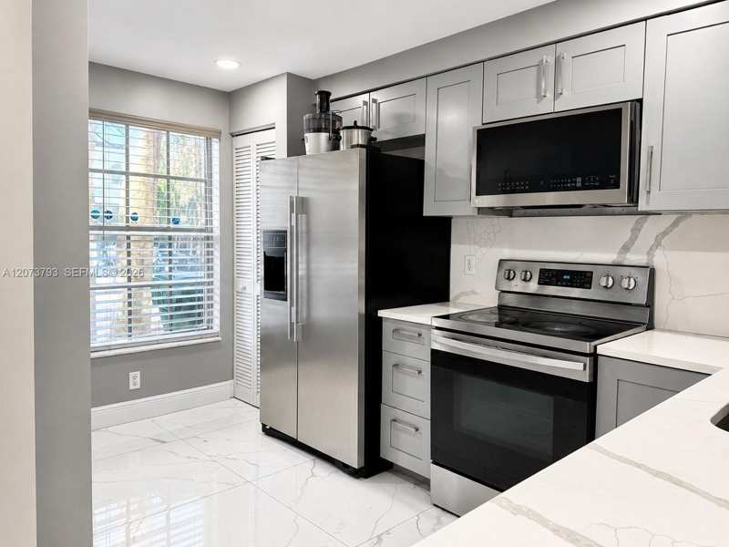 5512 Pageant Pl, Margate FL 33063