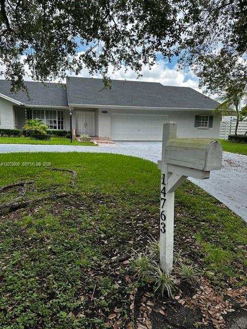 14763 SW 152nd Pl, Miami FL 33196