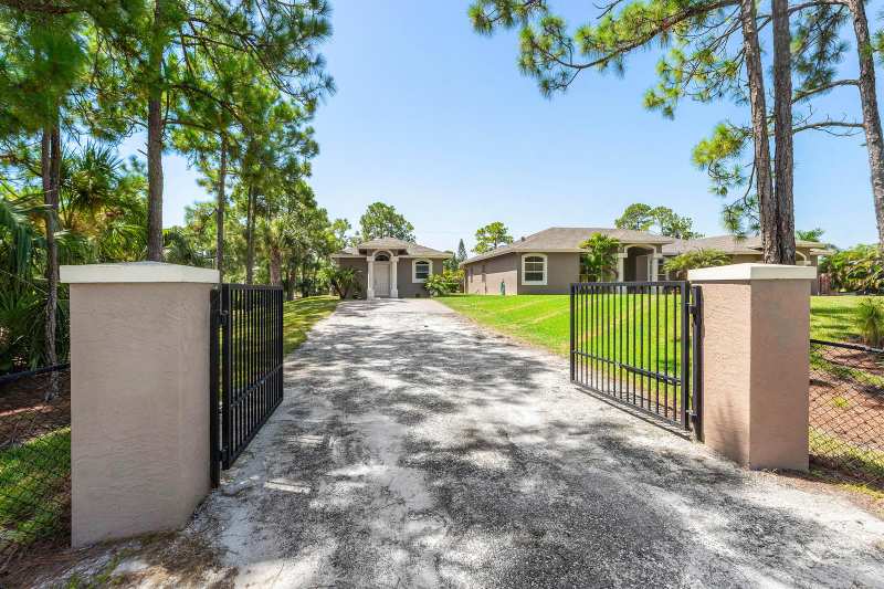 18266 Murcott Boulevard, FL 33470