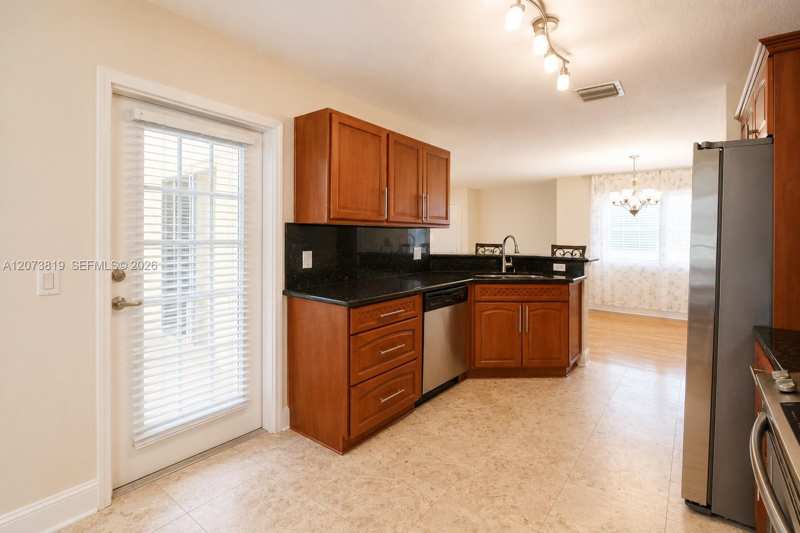 754 NE 90th St # 702, Miami FL 33138
