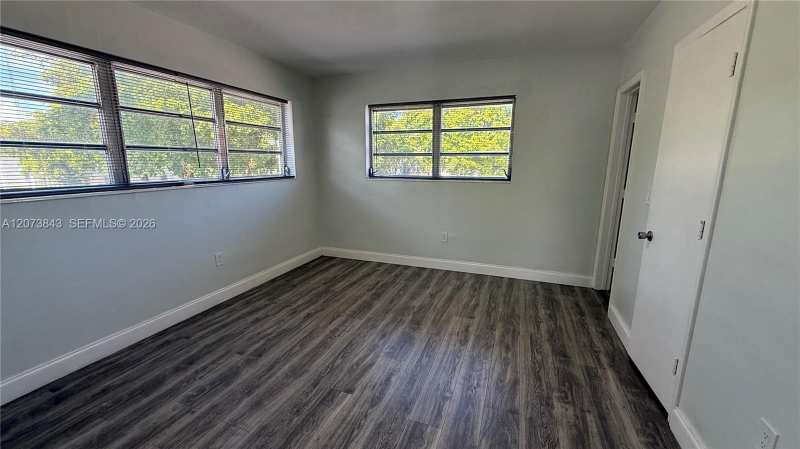 245 NE 191st St # 3014, Miami FL 33179