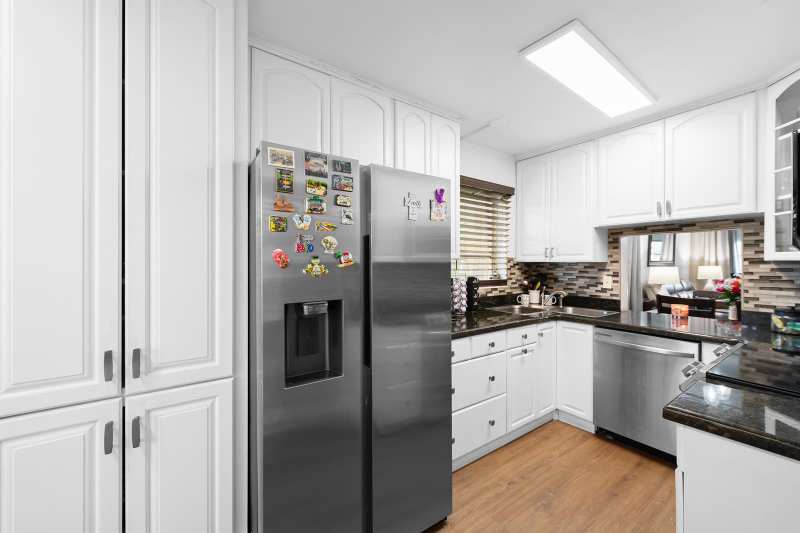 6300 NW 62ND Street # 101, Tamarac FL 33319
