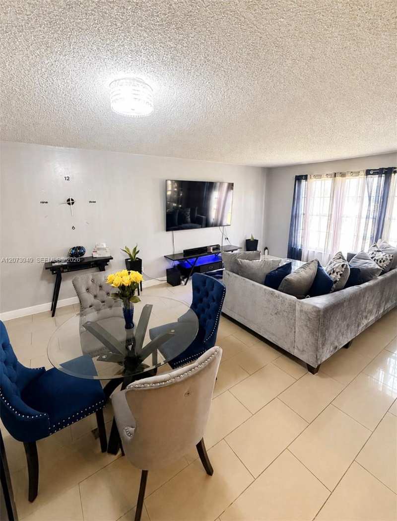 4240 NW 21st St # 130, Lauderhill FL 33313