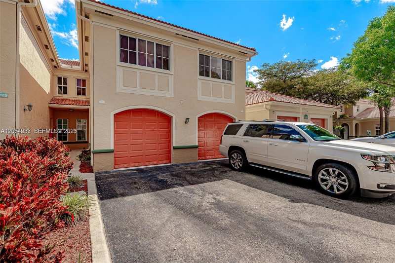 2452 Centergate Dr # 103, Miramar FL 33025