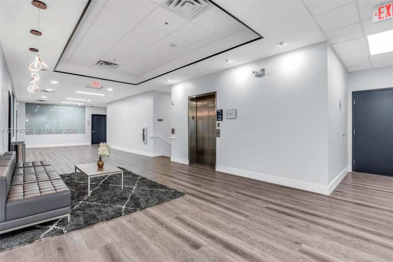 2010 NW 150th Ave # 207, Pembroke Pines FL 33028