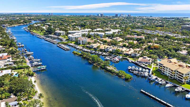 0 OAK HARBOUR Drive, Juno Beach FL 33408