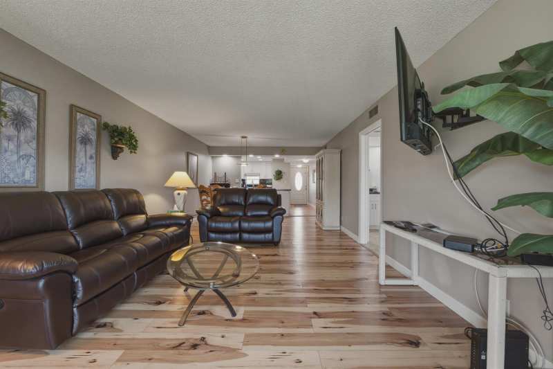 9420 S HOLLYBROOK LAKE Drive # 304, Pembroke Pines FL 33025