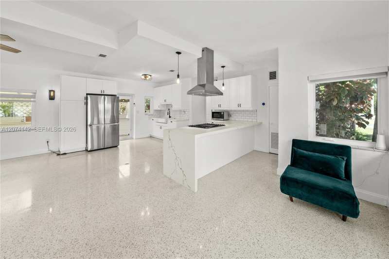 3130 SW 27th Ter, Miami FL 33133
