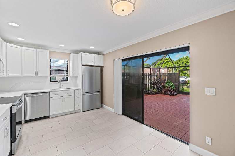 7754 Courtyard Run W, Boca Raton FL 33433