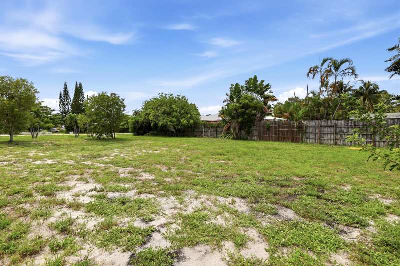 233 S SWINTON Avenue, Delray Beach FL 33444