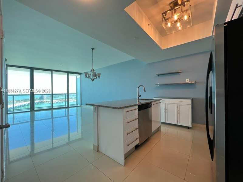 888 Biscayne Blvd # 3110, Miami FL 33132