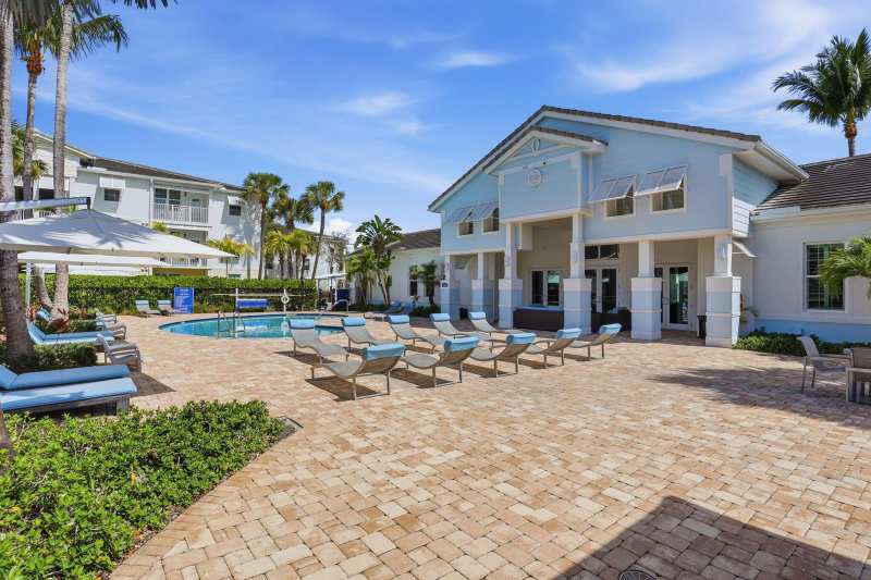 3607 High Ridge Road # 207, Boynton Beach FL 33426