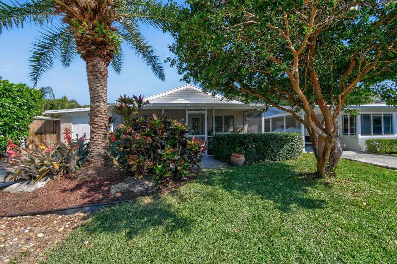 2401 COUNTRY OAKS, Palm Beach Gardens FL 33410