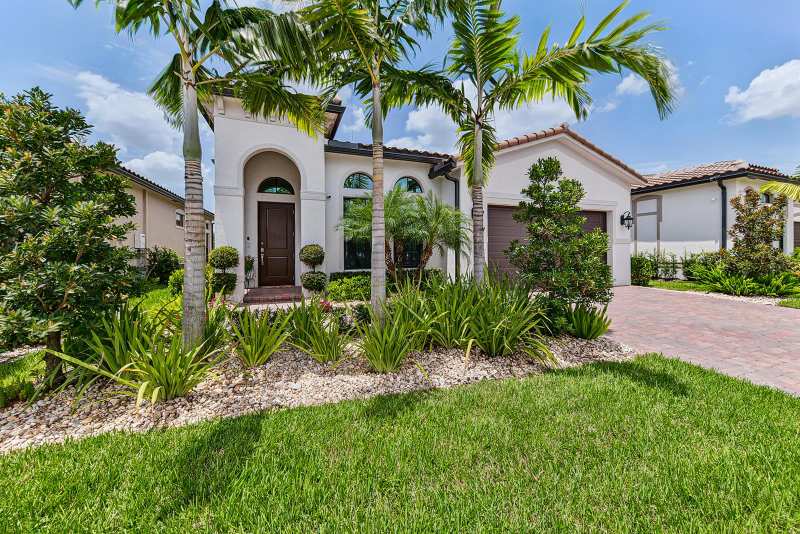 8047 JUNIPER Drive, Parkland FL 33067