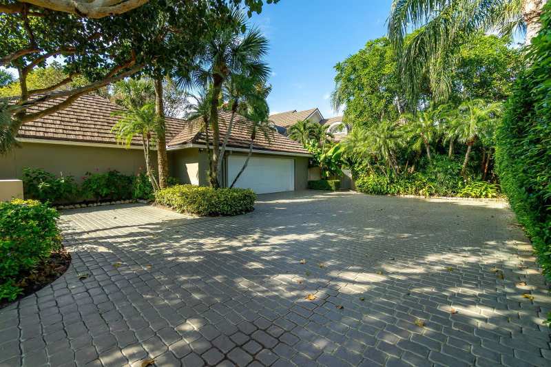 11967 Polo Club Road, Wellington FL 33414