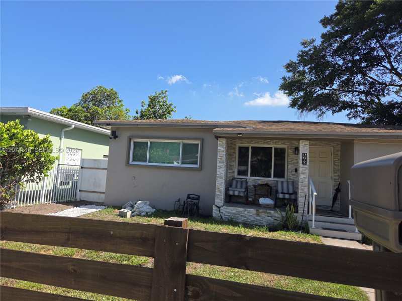 1760 NW 56th St REAR, Miami FL 33142