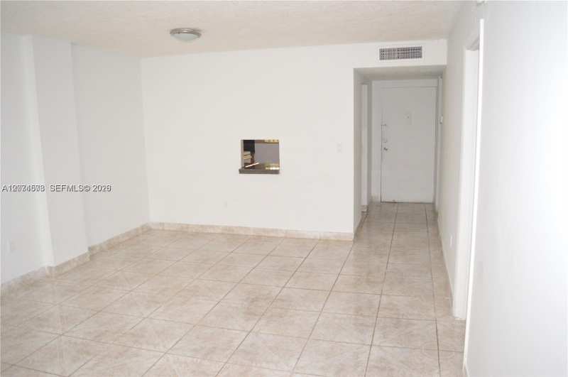 15600 NW 7th Ave # 216, Miami FL 33169