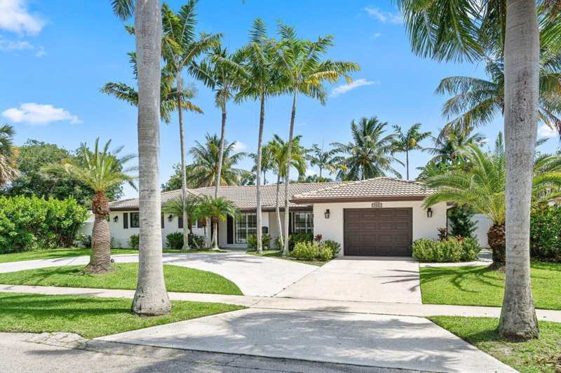 800 SW 5TH Street, Boca Raton FL 33486