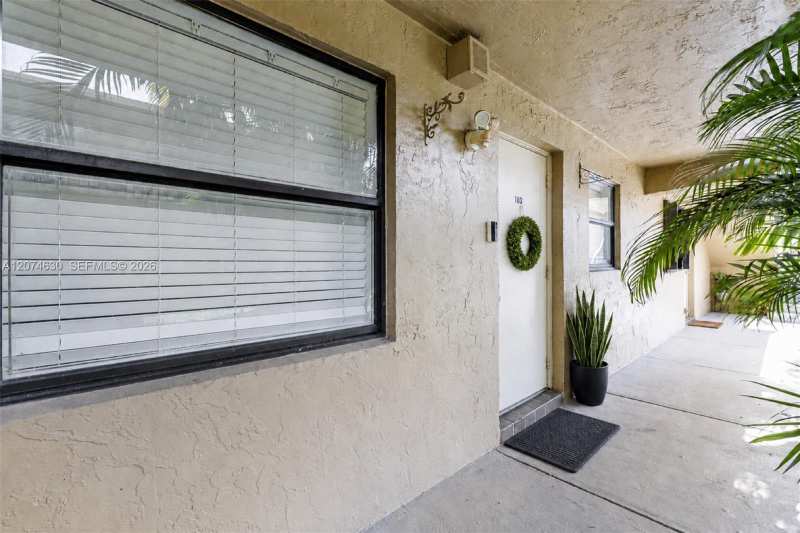 6745 W 26th Dr # 4, Hialeah FL 33016