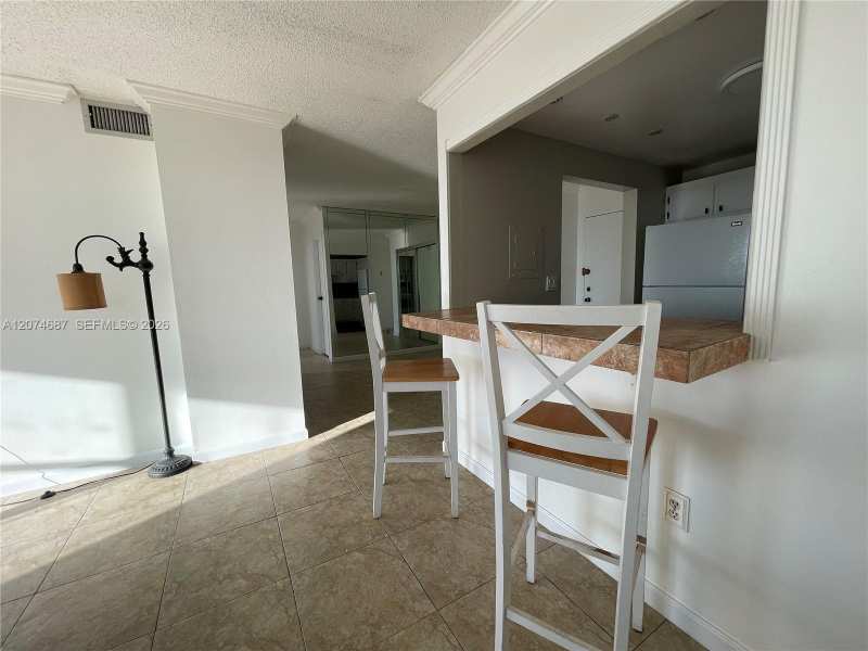WOODSIDE APTS CONDO