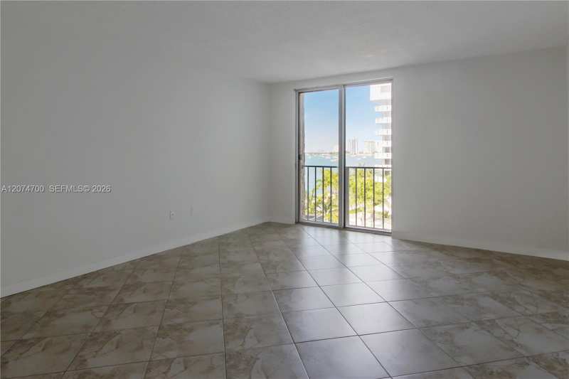 800 West Ave # 509, Miami Beach FL 33139
