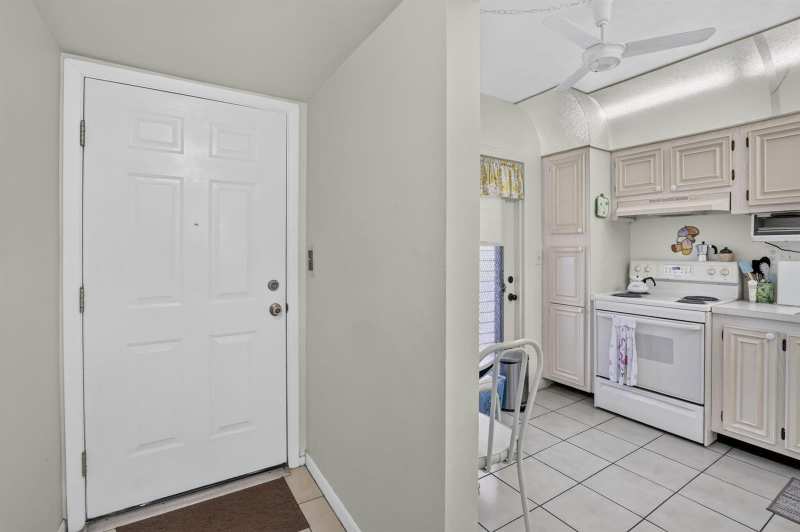 1103 NW 58th Terrace # 420, Sunrise FL 33313