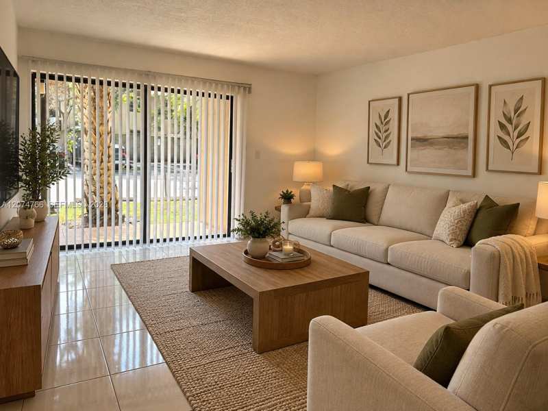 15600 SW 80th St # 102, Miami FL 33193