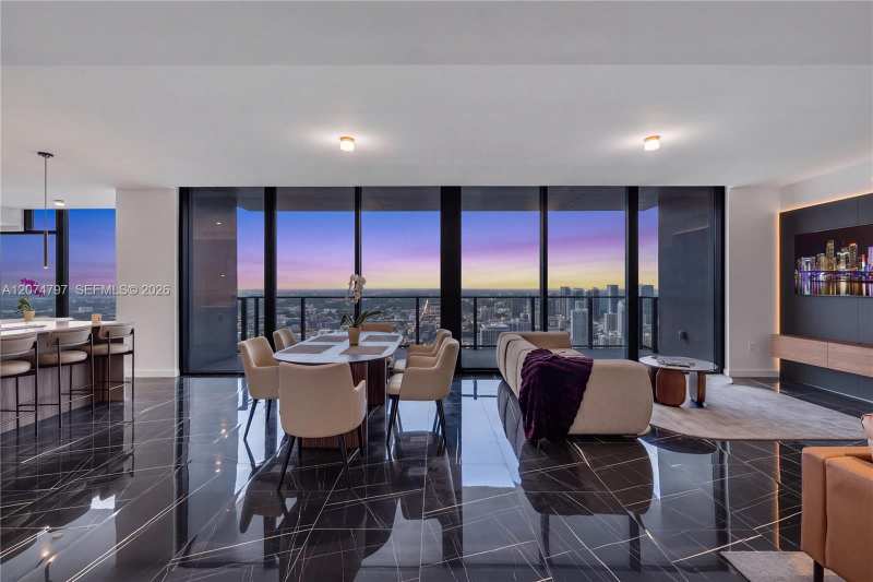 20 NE 11th Street # 6101, Miami FL 33132