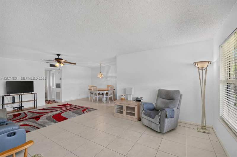 867 North Dr # B, Delray Beach FL 33445