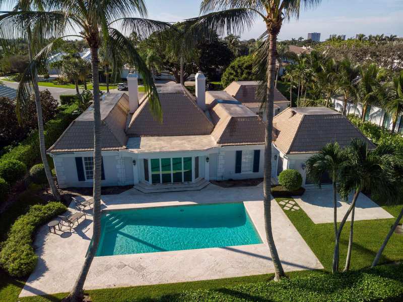 971 LAKE HOUSE Drive, North Palm Beach FL 33408