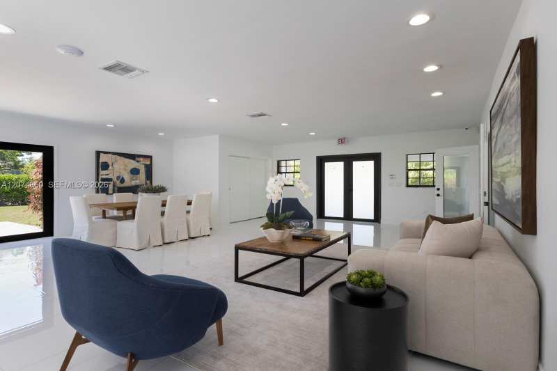 11601 SW 88th Ave, Miami FL 33176