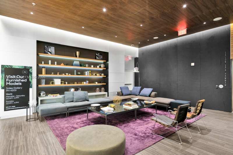 88 SW 7 # 2112, Miami FL 33130