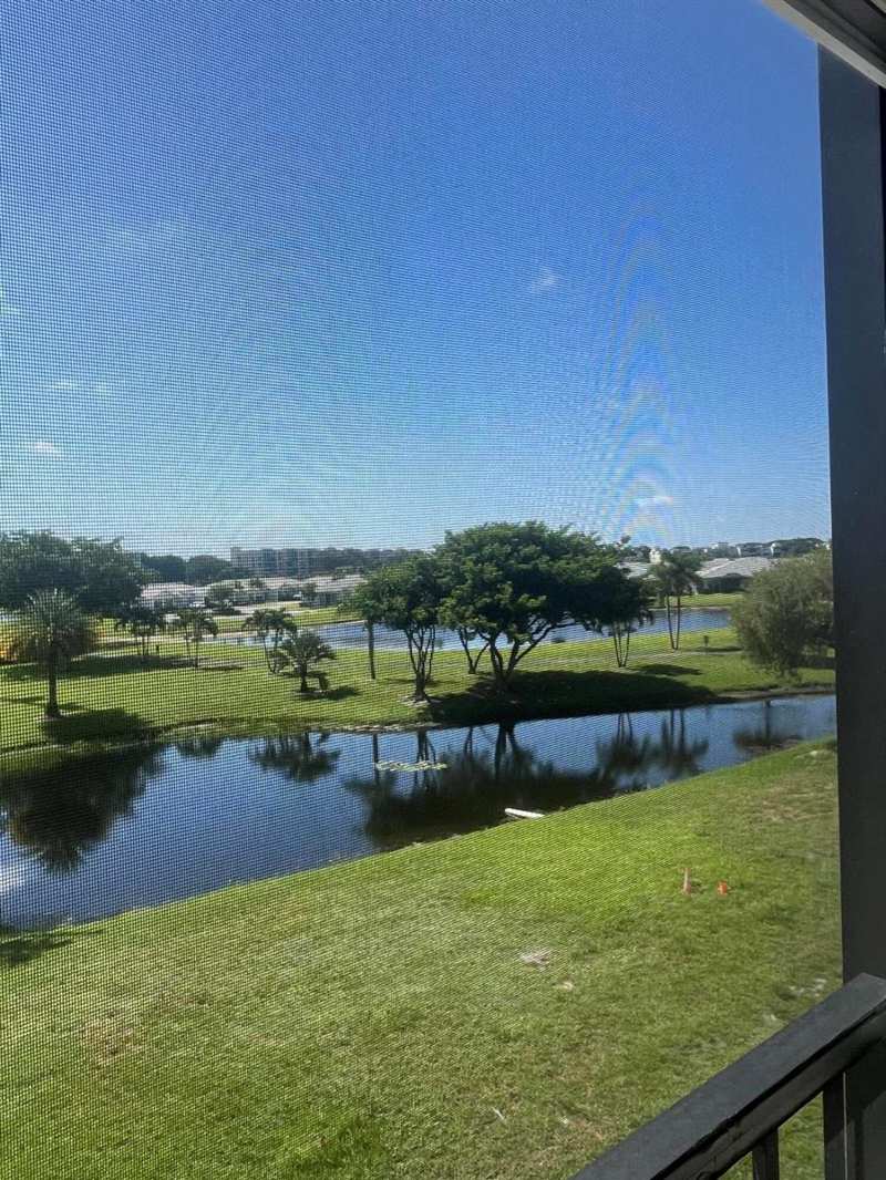 7006 Huntington Lane # 302, Delray Beach FL 33446