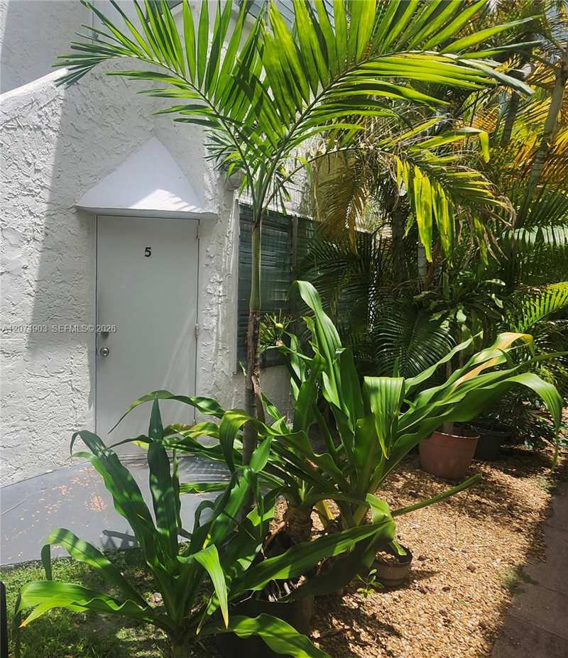 1507 Meridian Ave # 5, Miami Beach FL 33139