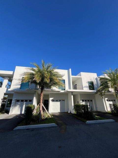 2511 Pierce st # 4, Hollywood FL 33020