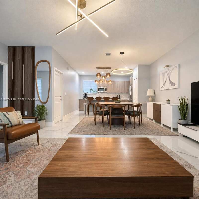 4619 NW 84th Ave, Doral FL 33166